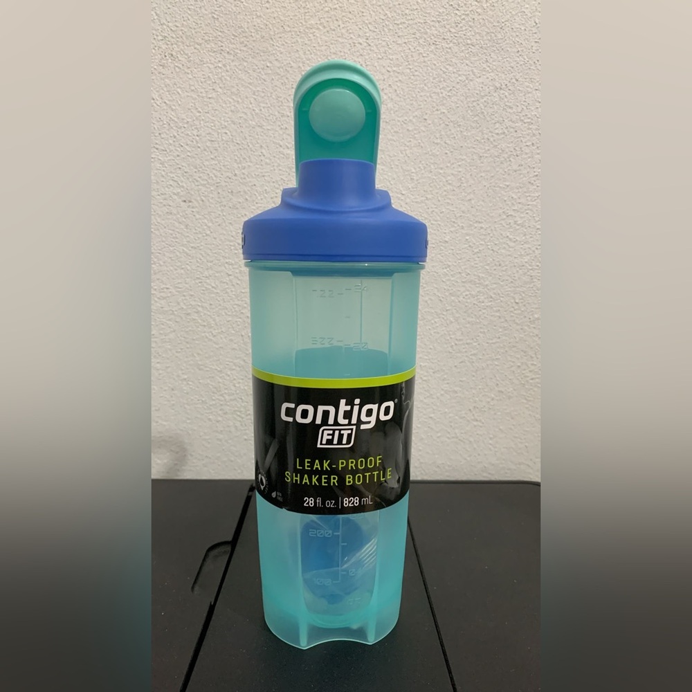 Contigo Fit Aqua and Blue Shaker Bottle (28oz)